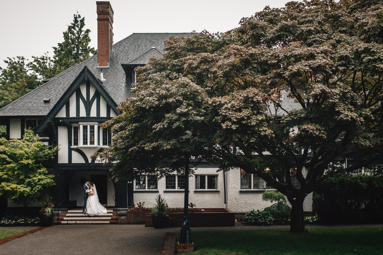 brockhouse restaurant wedding photography in vancouver bc bride and groom portrait