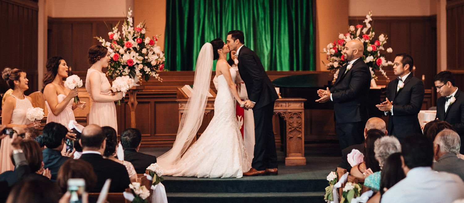 first kiss wedding ceremony at knox united church