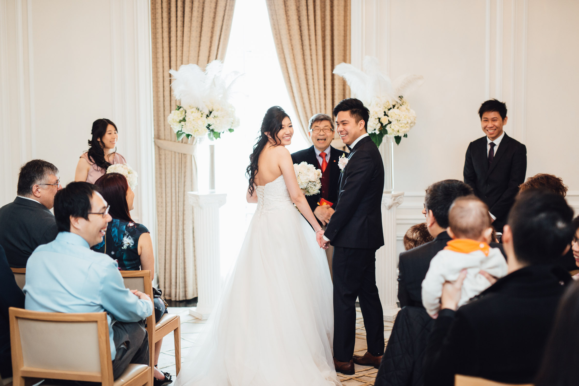 Hotel Rosewood Georgia wedding ceremony vancouver photography