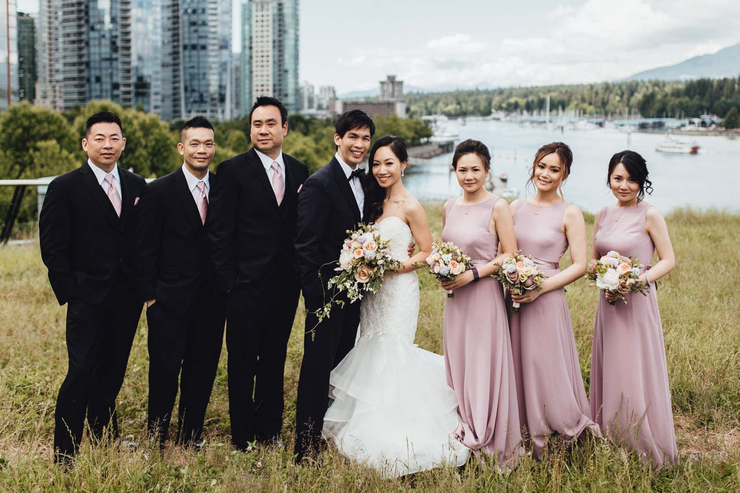 vancouver wedding photography at coal harbour bride groom portraits