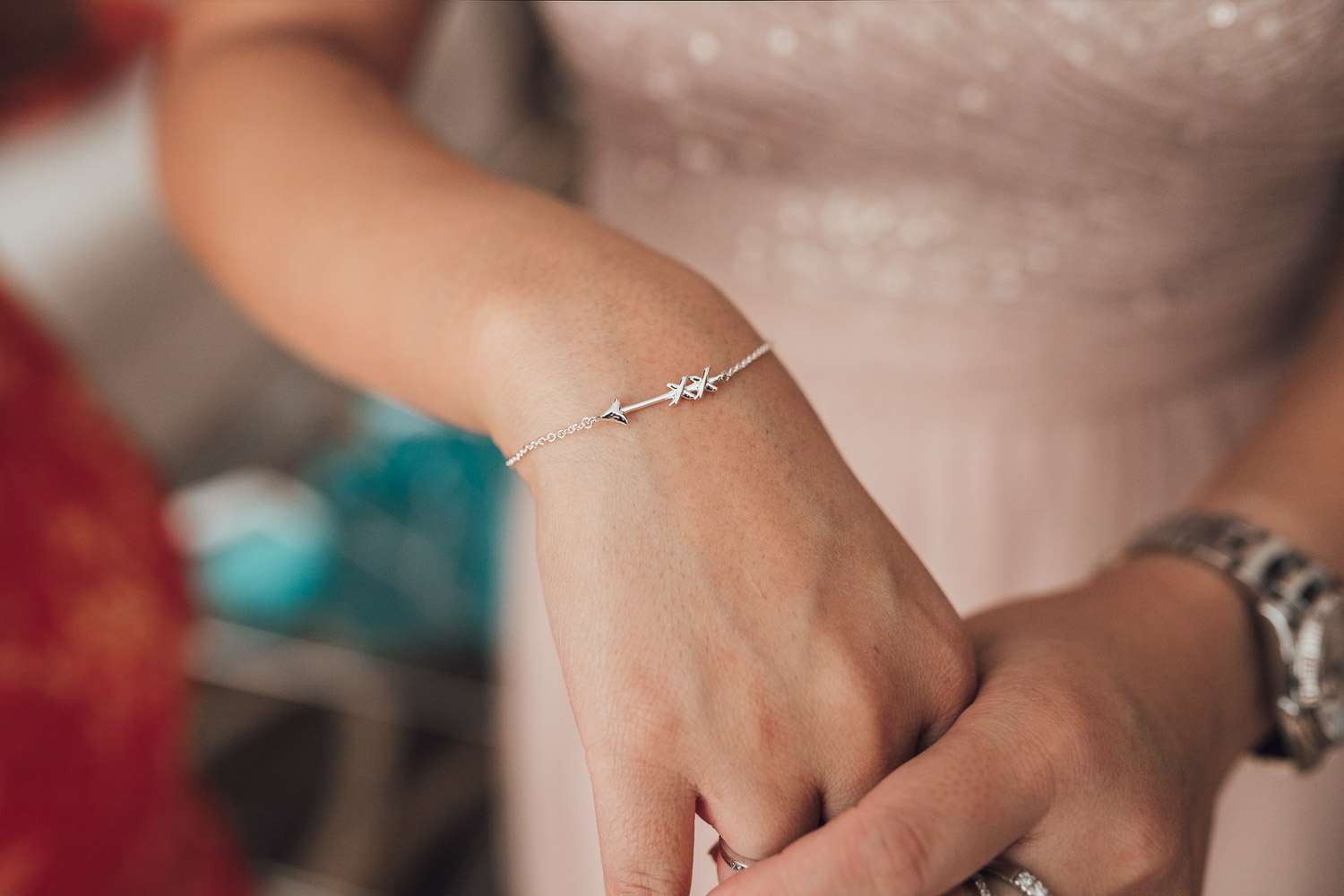 bridesmaids tiffany &amp; co gift from bride vancouver wedding photography